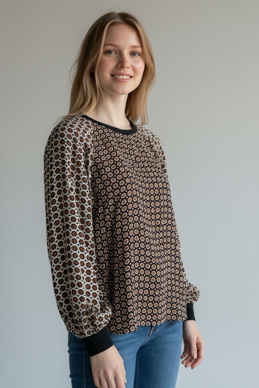 Roz & Ali Women's Blouse Multi Pattern Long Sleeve Size L Brown Basic Versatile